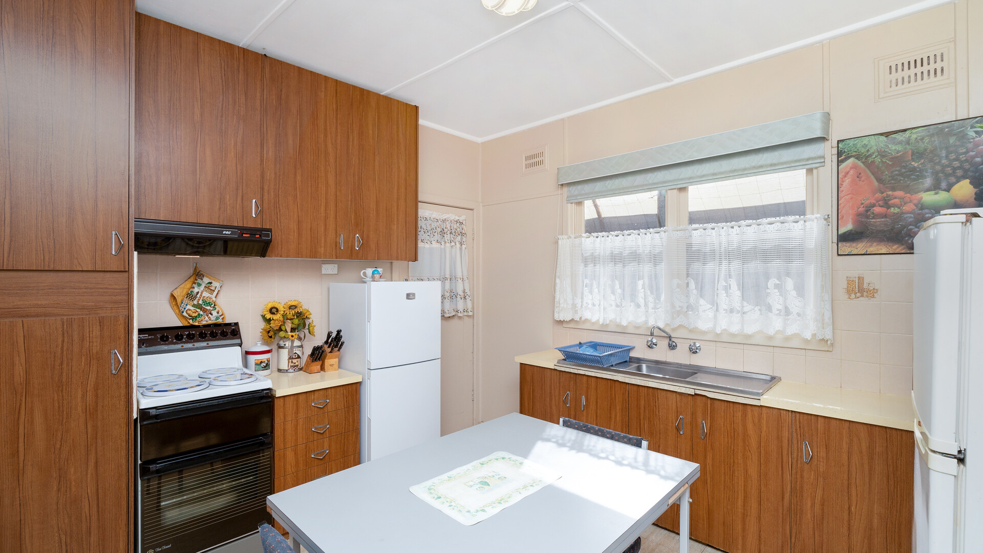 21 Cherry Avenue, Leeton NSW 2705 - photo 8