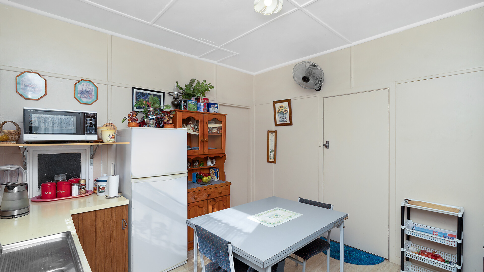 21 Cherry Avenue, Leeton NSW 2705 - photo 9