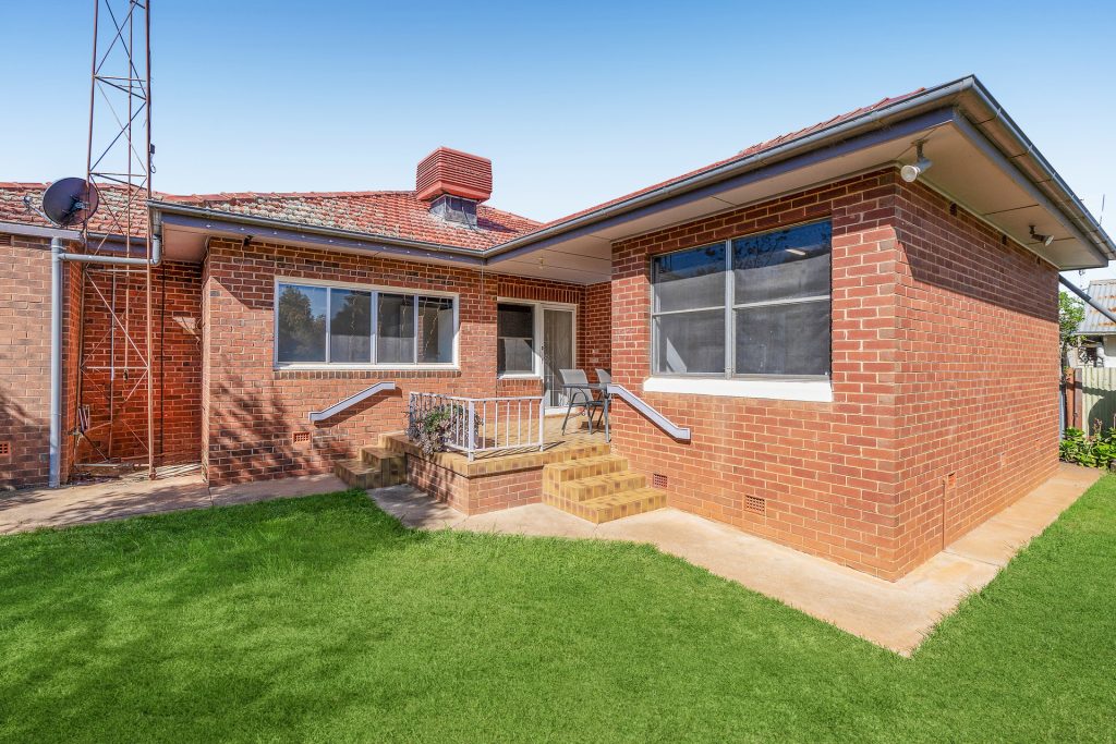 86 Bridges Street, Temora NSW 2666 - photo 15