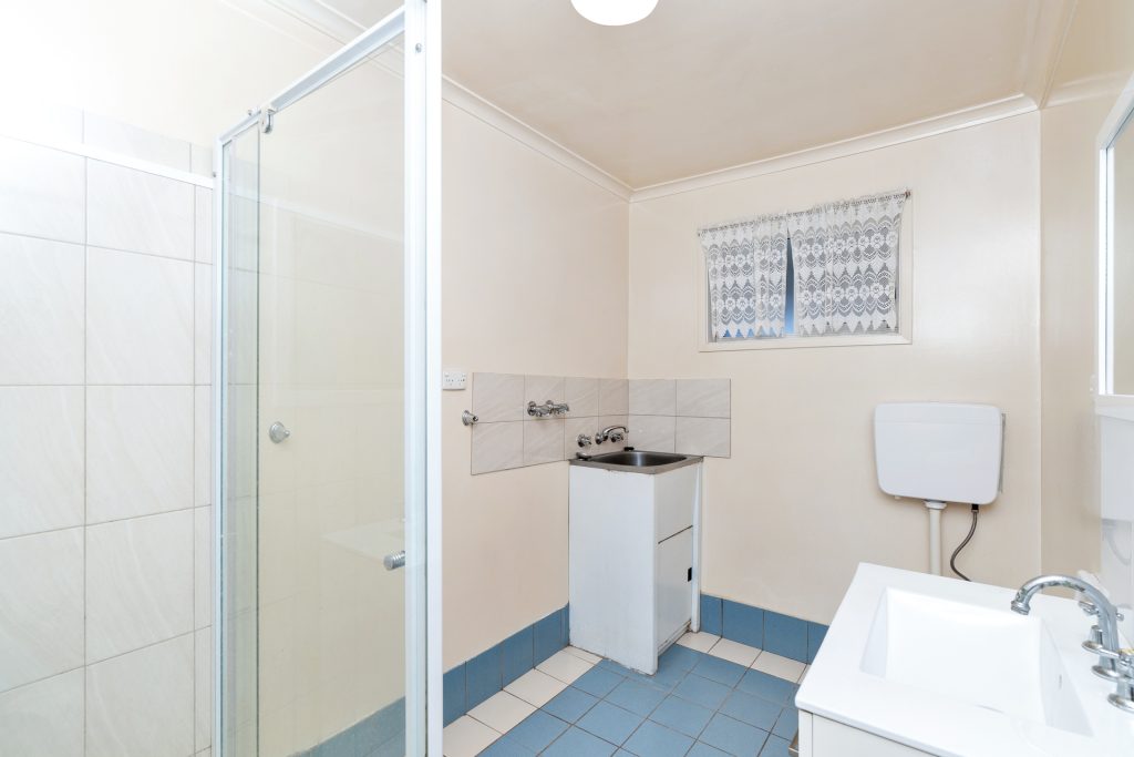10 Helenor Crescent, Narrandera NSW 2700 - photo 14