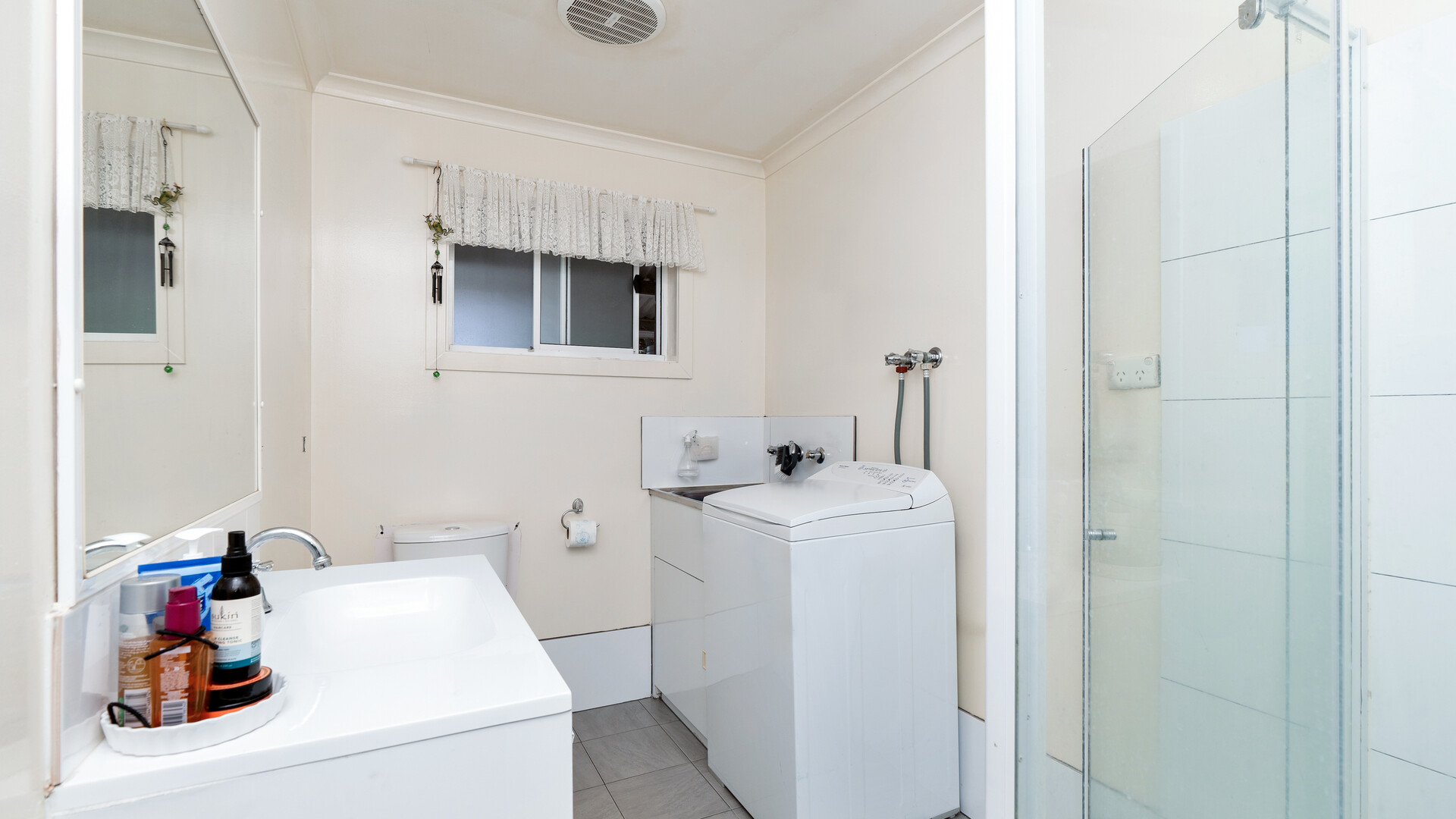 10 Helenor Crescent, Narrandera NSW 2700 - photo 8