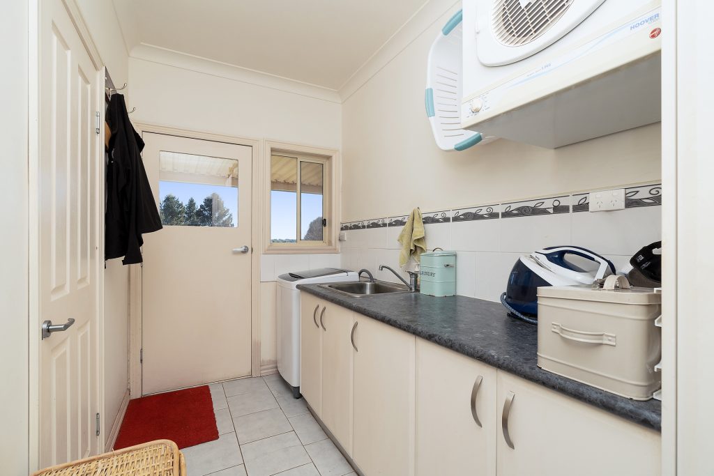 Sold - 21 Karawatha Drive - New Property in Narrandera - Real Estate by Leisa Williams
