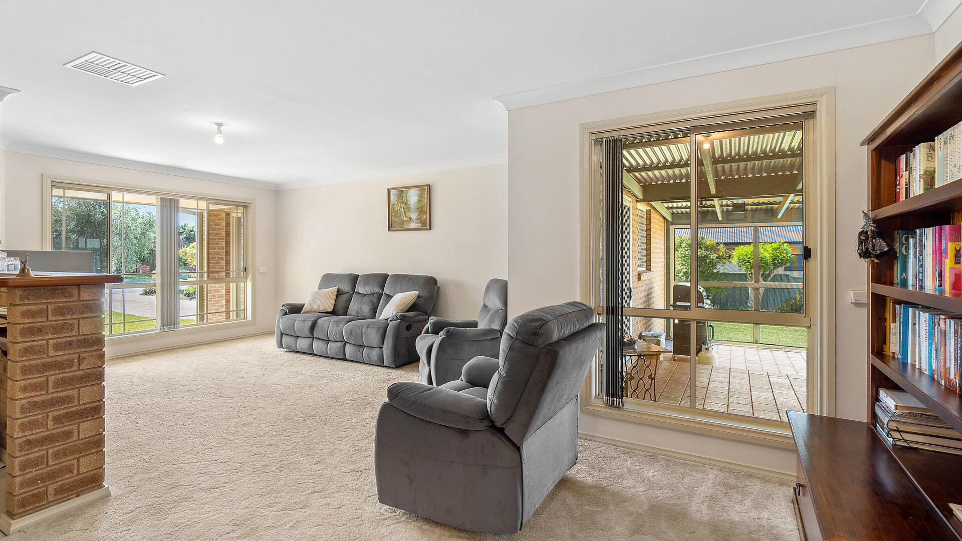8 Kiesling Drive, Narrandera NSW 2700 - photo 14
