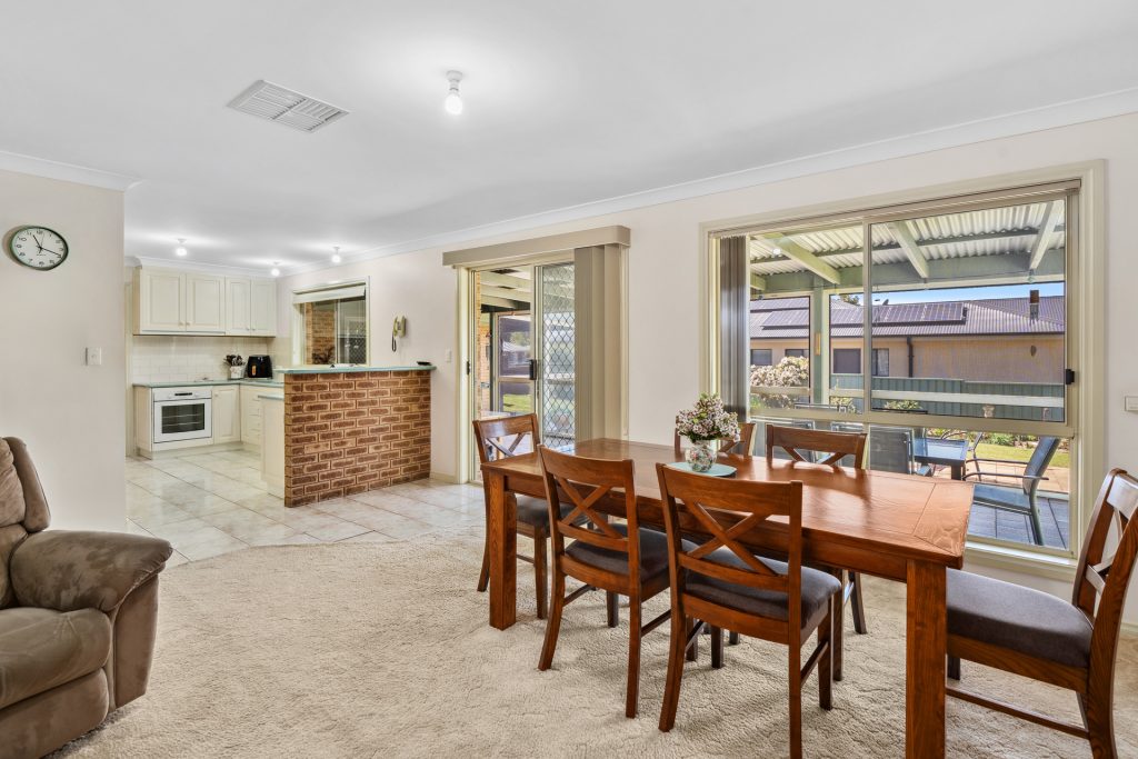 8 Kiesling Drive, Narrandera NSW 2700 - photo 15