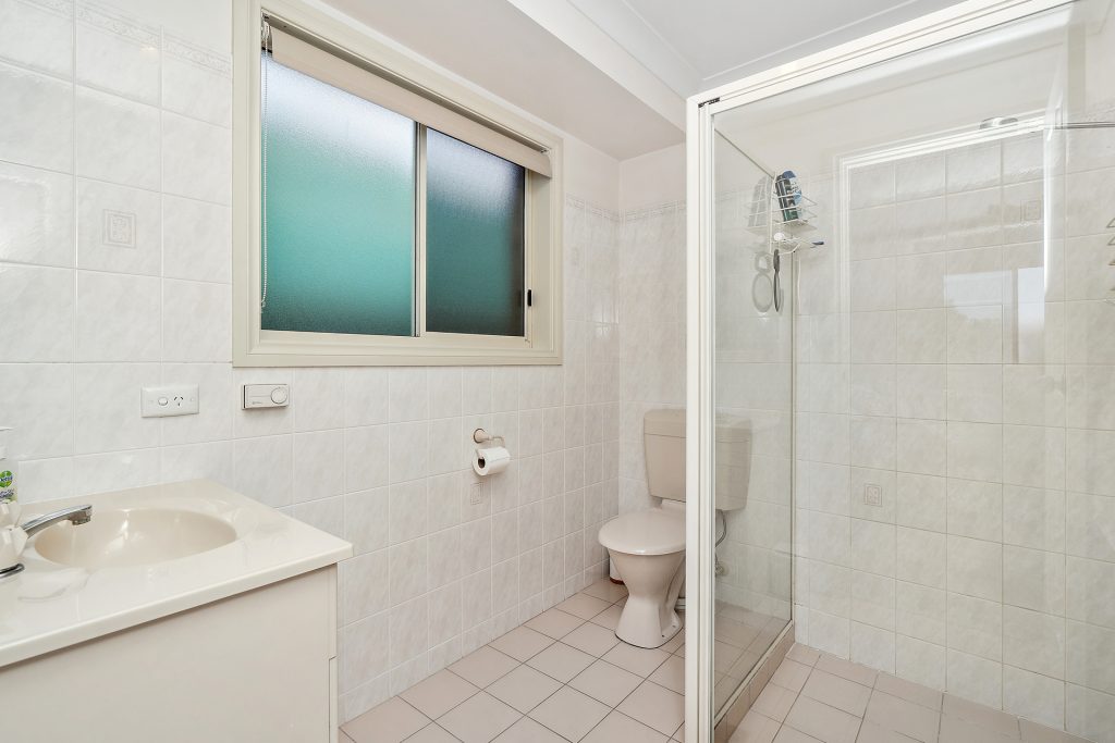 8 Kiesling Drive, Narrandera NSW 2700 - photo 10