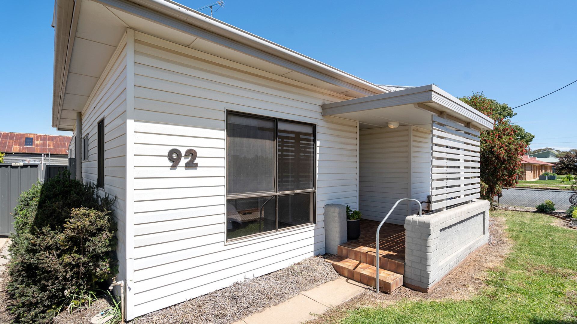 92 Parkes Street, Temora NSW 2666 - photo 23