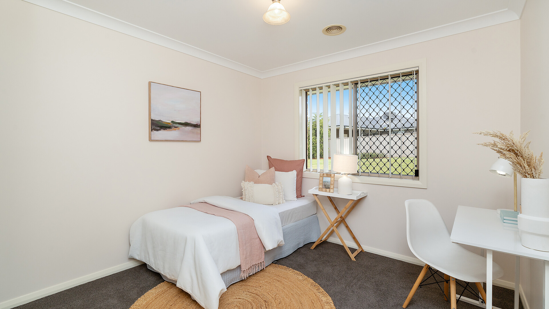 37 Kaloona Drive, Bourkelands NSW 2650 - photo 14