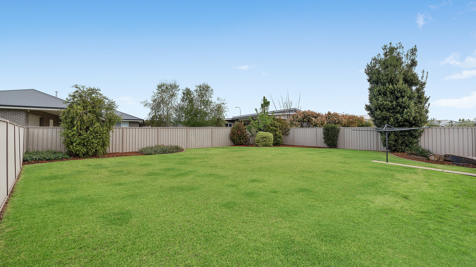 37 Kaloona Drive, Bourkelands NSW 2650 - photo 18
