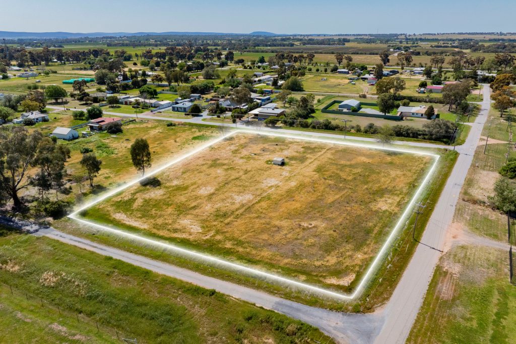 5 Bondi Street, Yanco NSW 2703 - McGrath Riverina