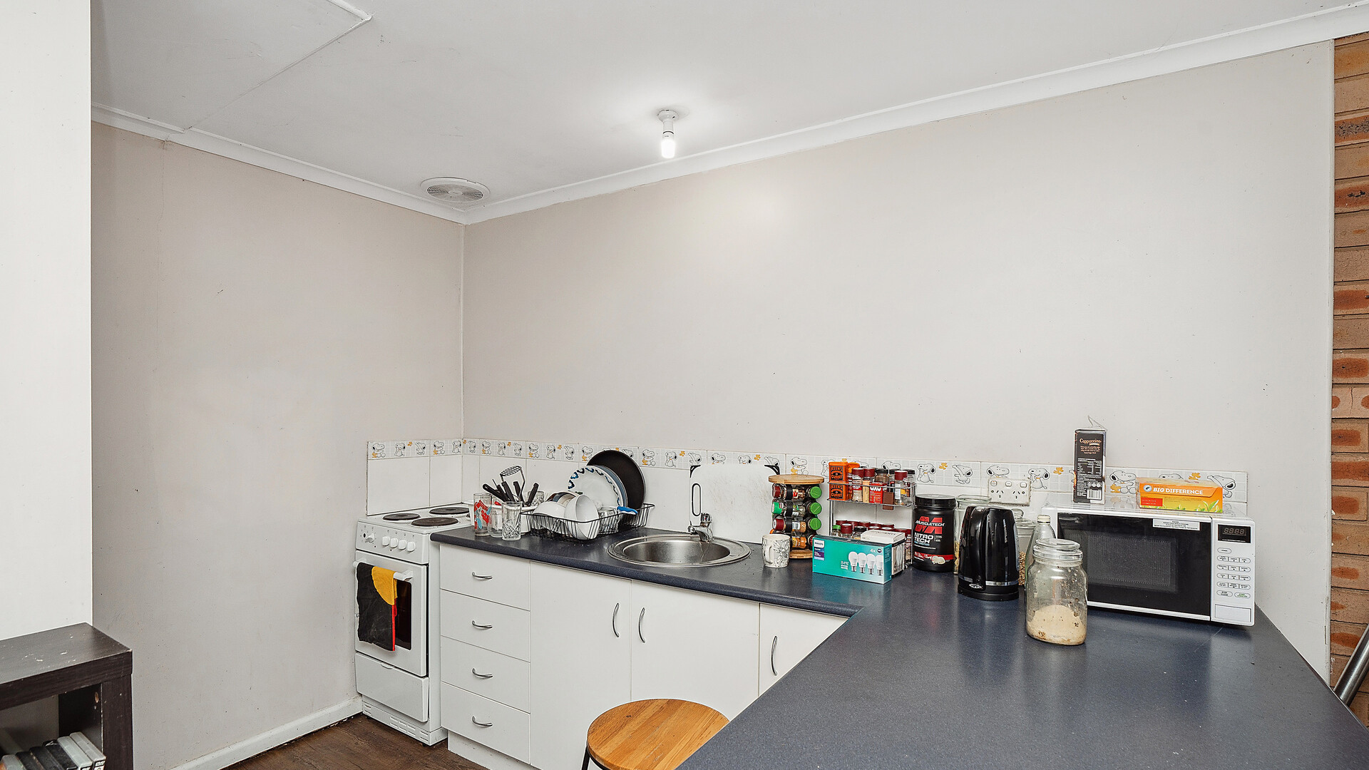5/272 Fernleigh Road, Ashmont NSW 2650 - photo 5