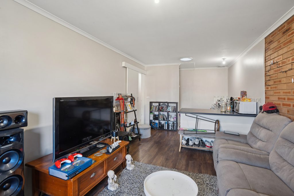 5/272 Fernleigh Road, Ashmont NSW 2650 - photo 6