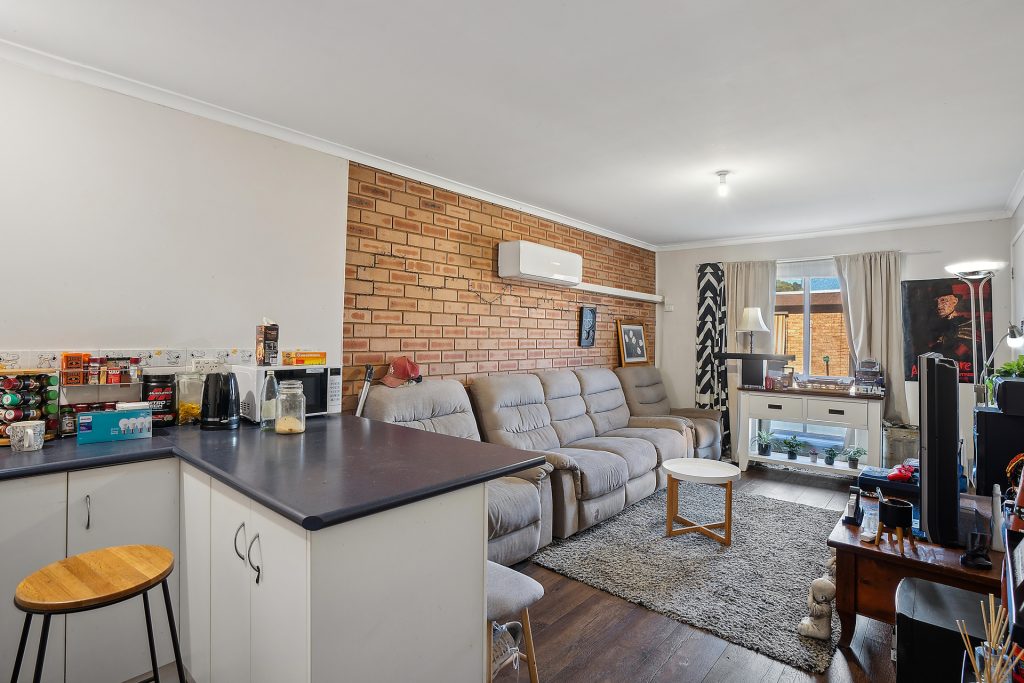 5/272 Fernleigh Road, Ashmont NSW 2650 - photo 10
