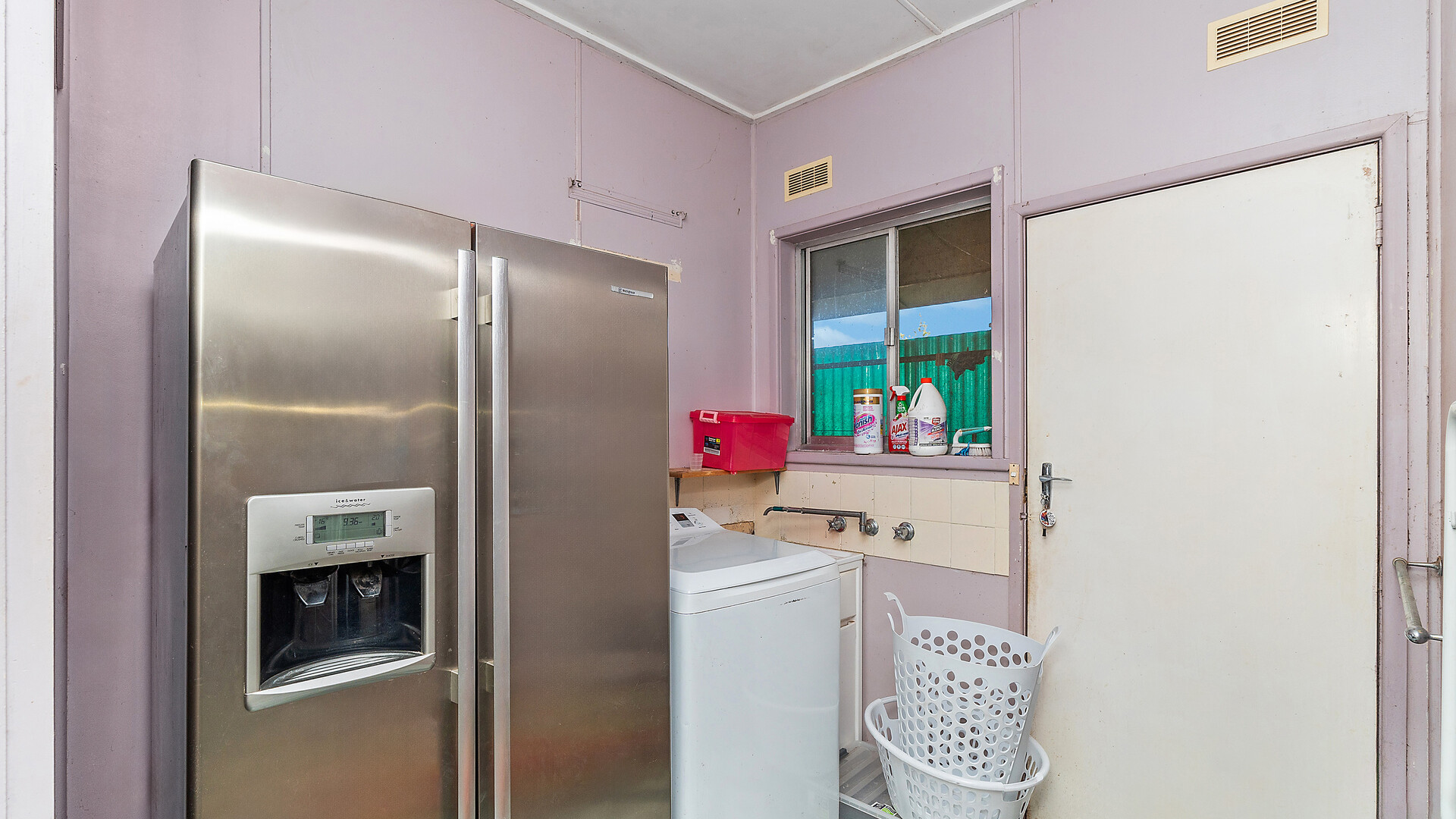 62 Wirilda Street, Leeton NSW 2705 - photo 12