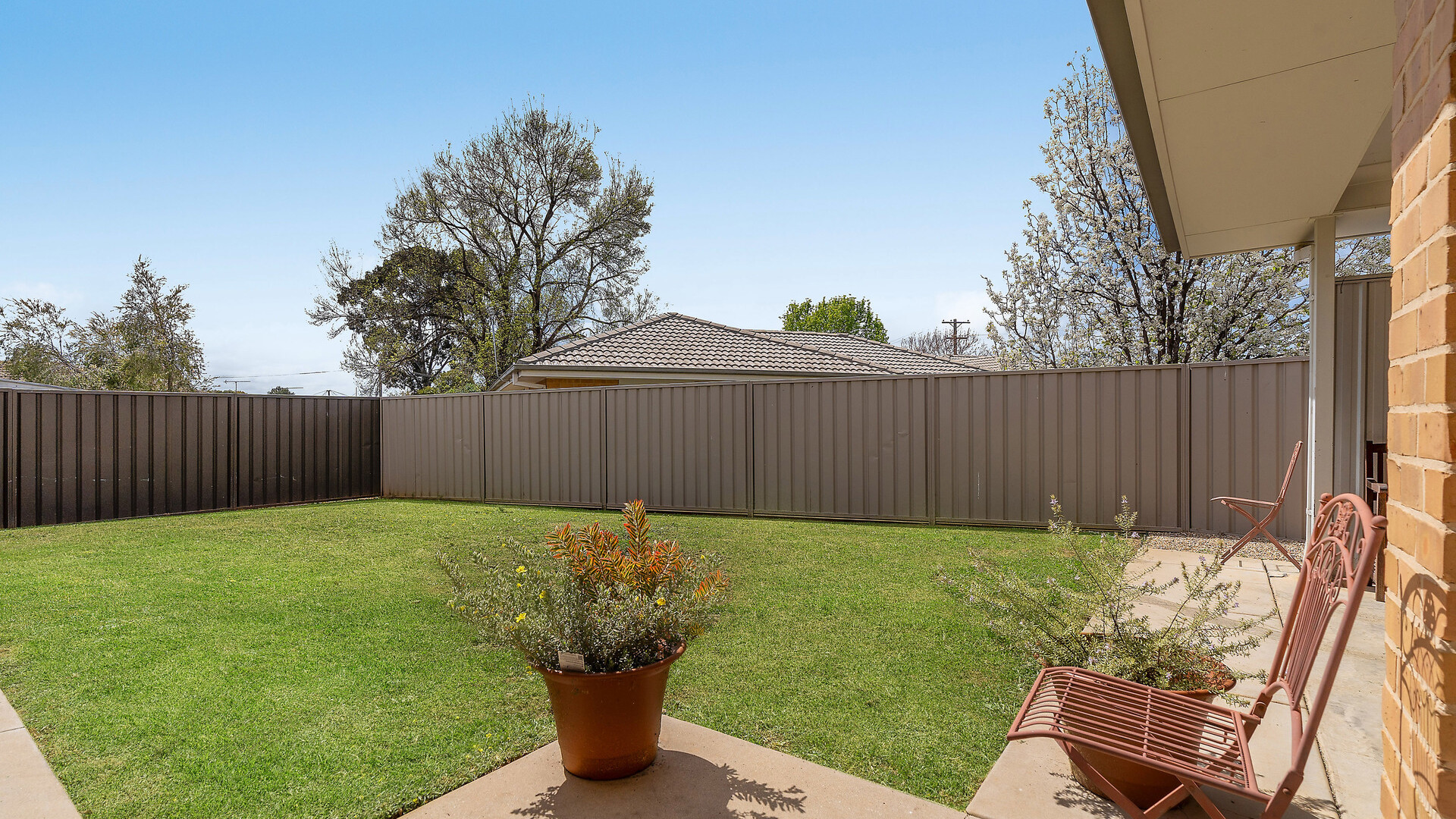 1B Grinton Avenue, Ashmont NSW 2650 - photo 14