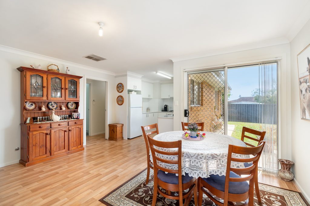 1B Grinton Avenue, Ashmont NSW 2650 - photo 7