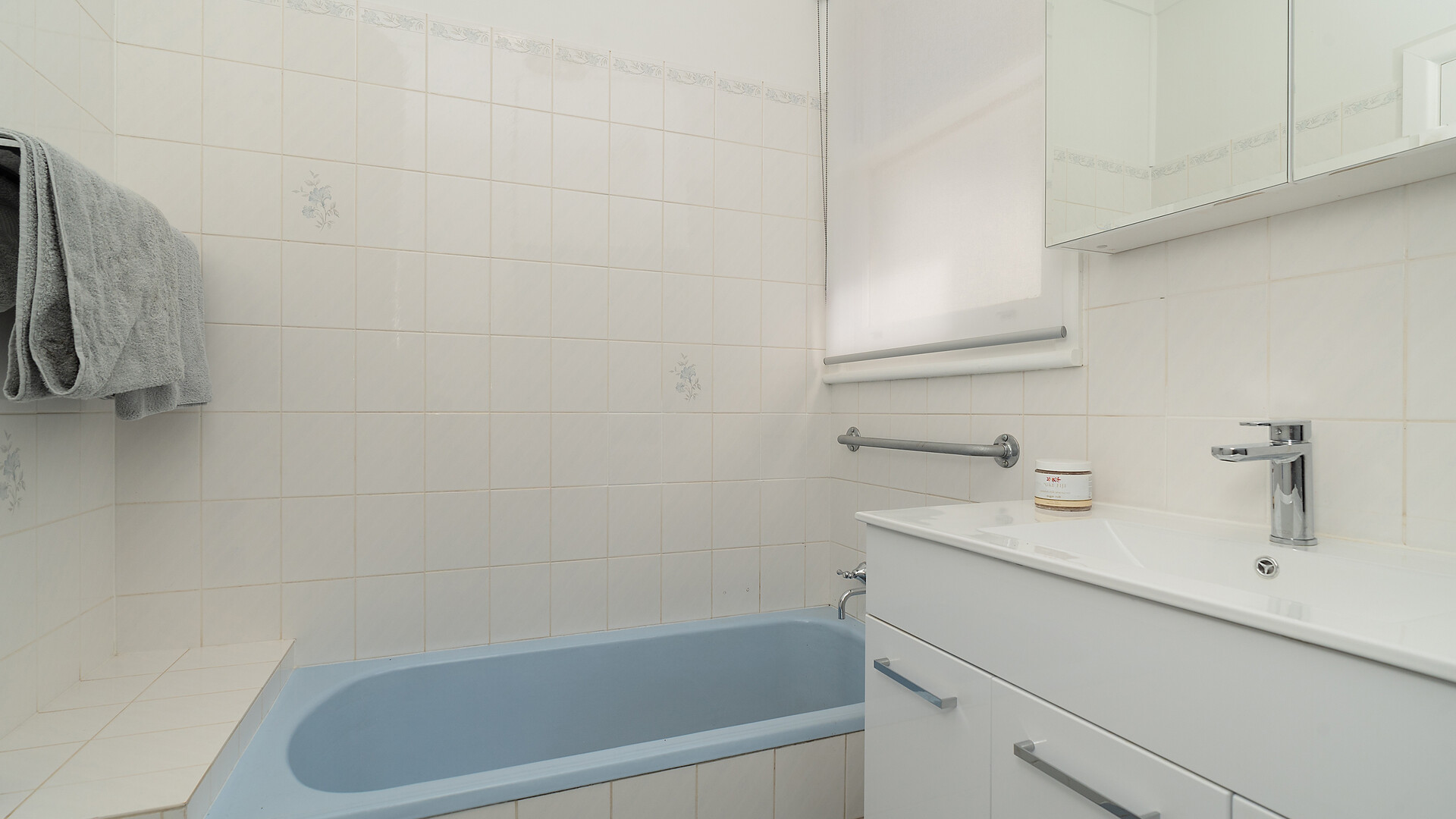 10 Bellevue Street, Temora NSW 2666 - photo 11