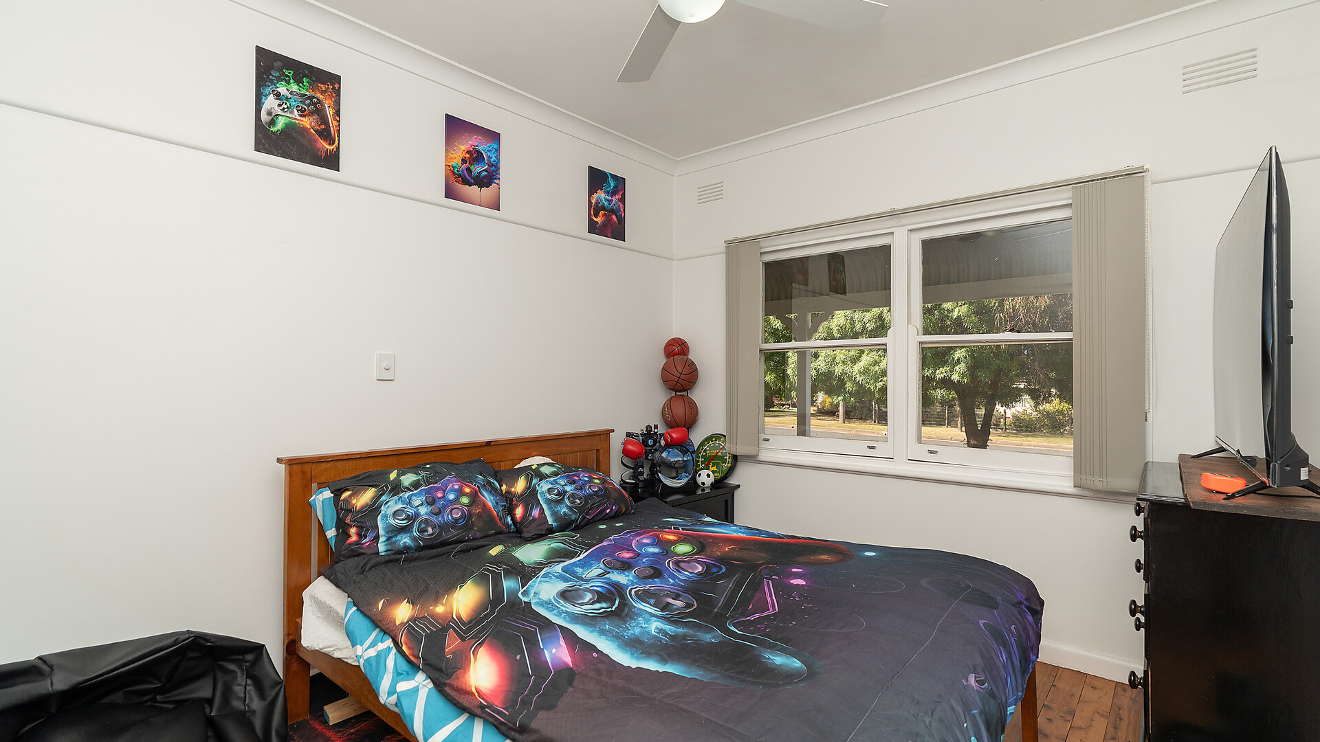 10 Bellevue Street, Temora NSW 2666 - photo 10