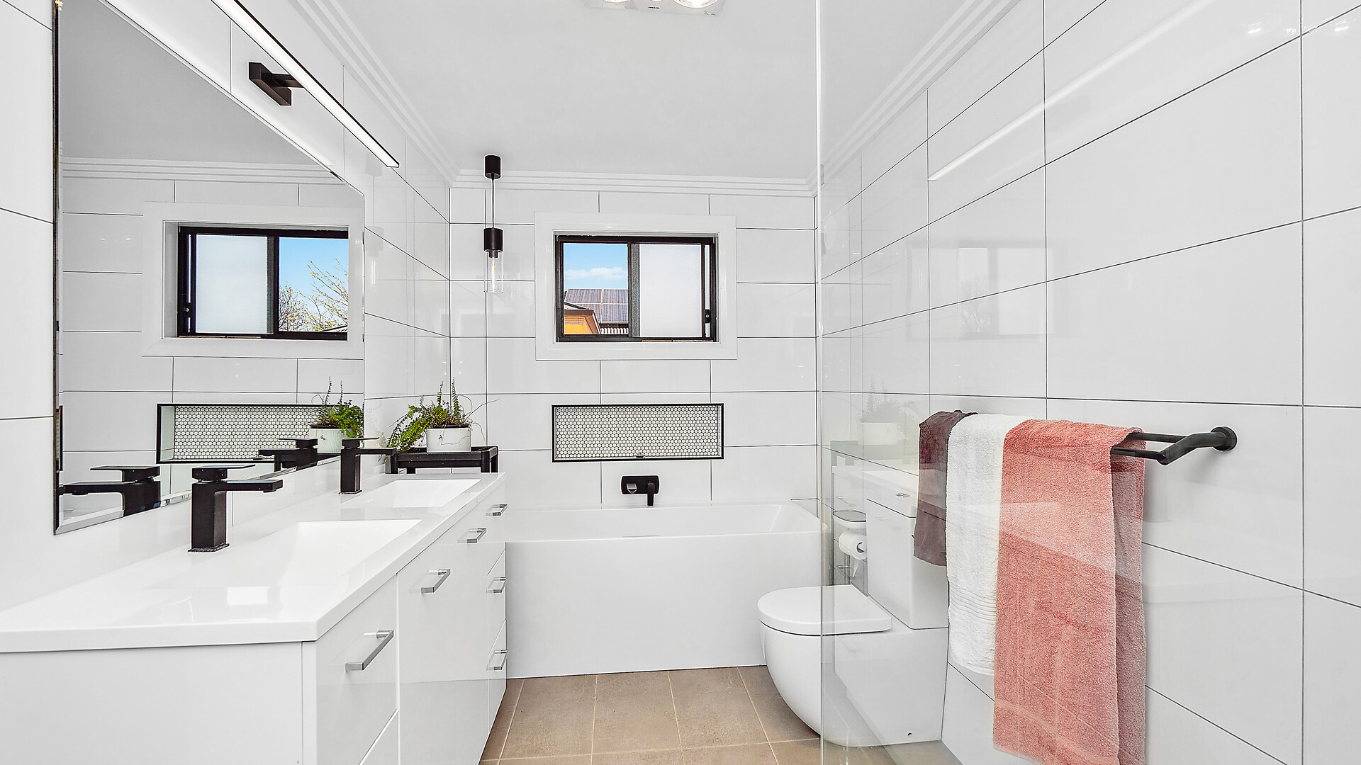 140 Polaris Street, Temora NSW 2666 - photo 12