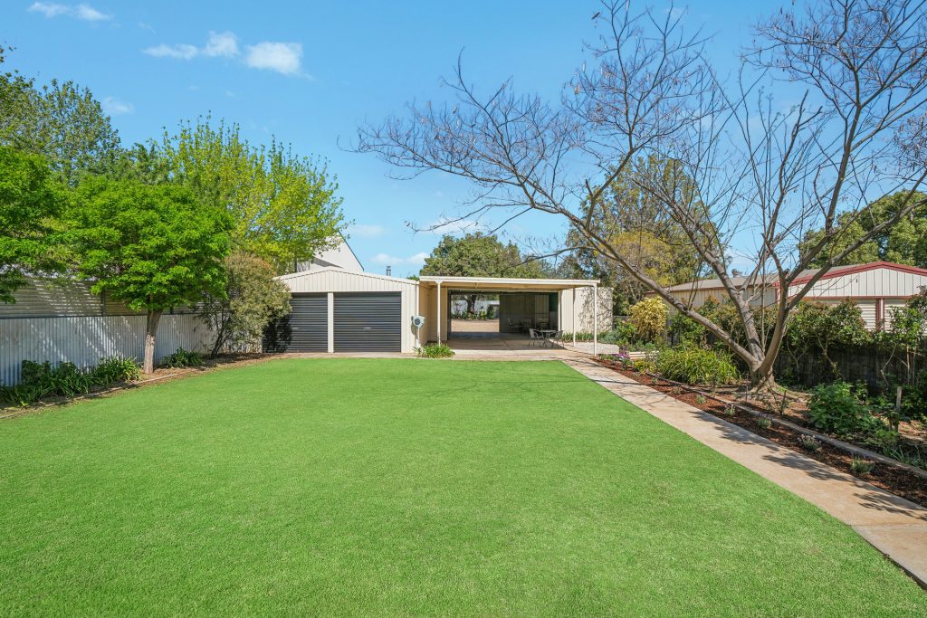 140 Polaris Street, Temora NSW 2666 - photo 18