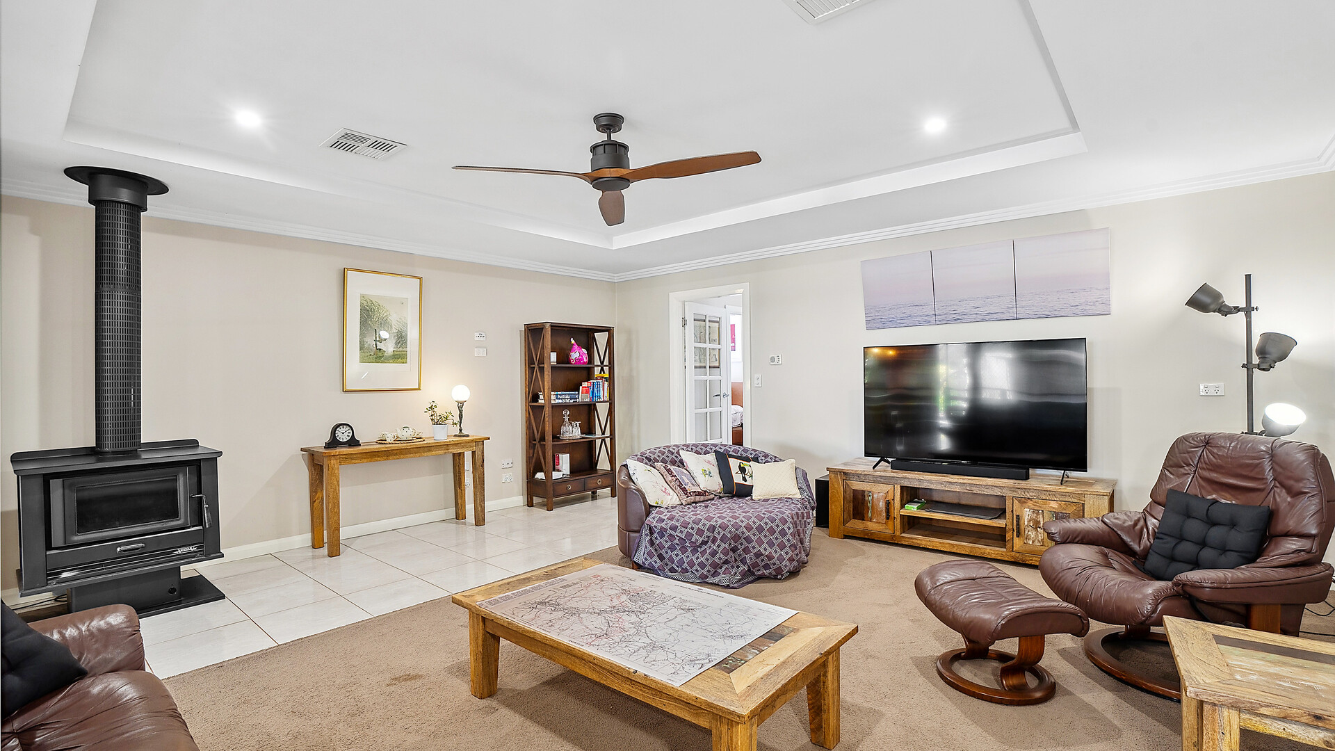 140 Polaris Street, Temora NSW 2666 - photo 5