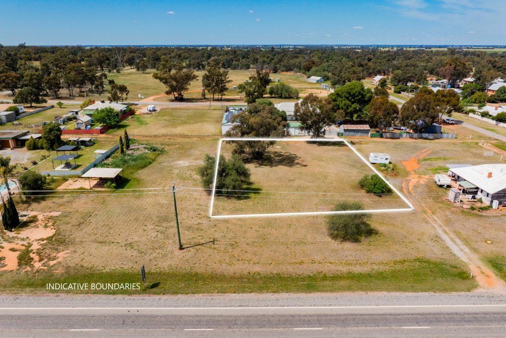 33 Berrembed Street, Grong Grong NSW 2652 - photo 2