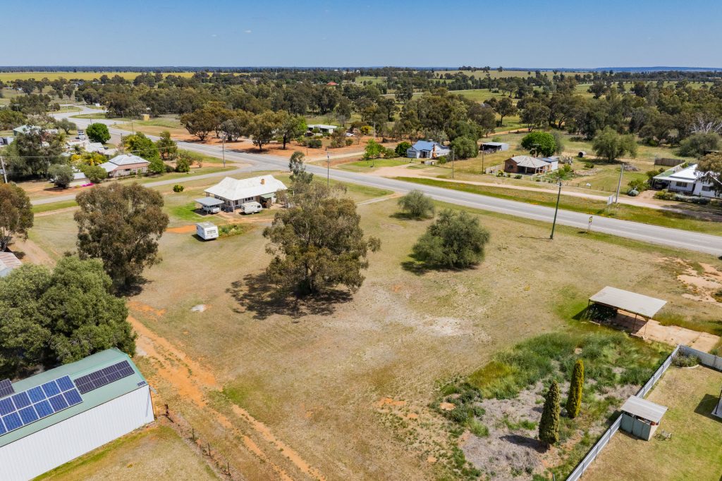33 Berrembed Street, Grong Grong NSW 2652 - photo 3