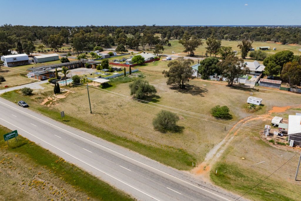 33 Berrembed Street, Grong Grong NSW 2652 - photo 4