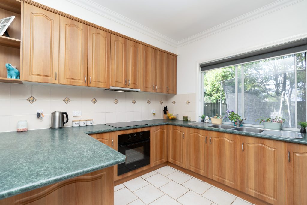 28 Melaleuca Avenue, Leeton NSW 2705 - photo 4