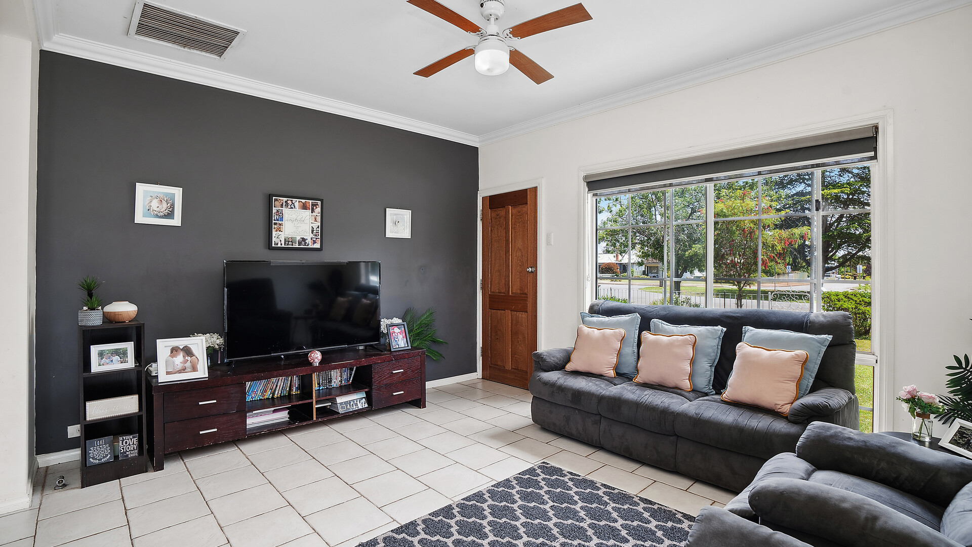 28 Melaleuca Avenue, Leeton NSW 2705 - photo 6