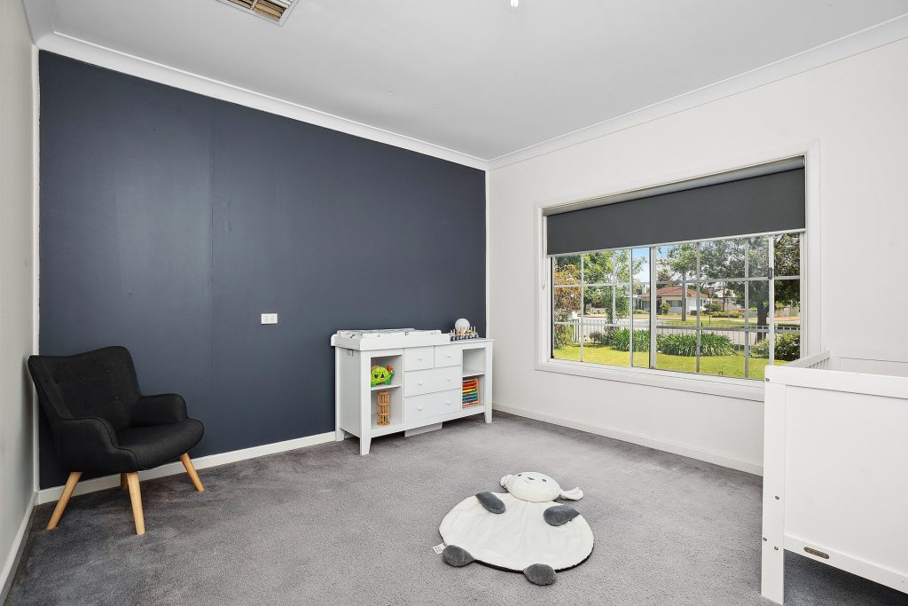 28 Melaleuca Avenue, Leeton NSW 2705 - photo 10