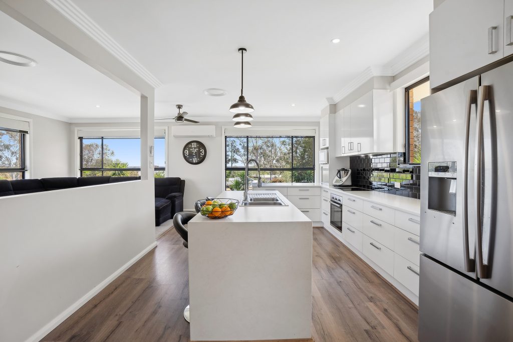 29 Redmond Street, Temora NSW 2666 - McGrath Riverina