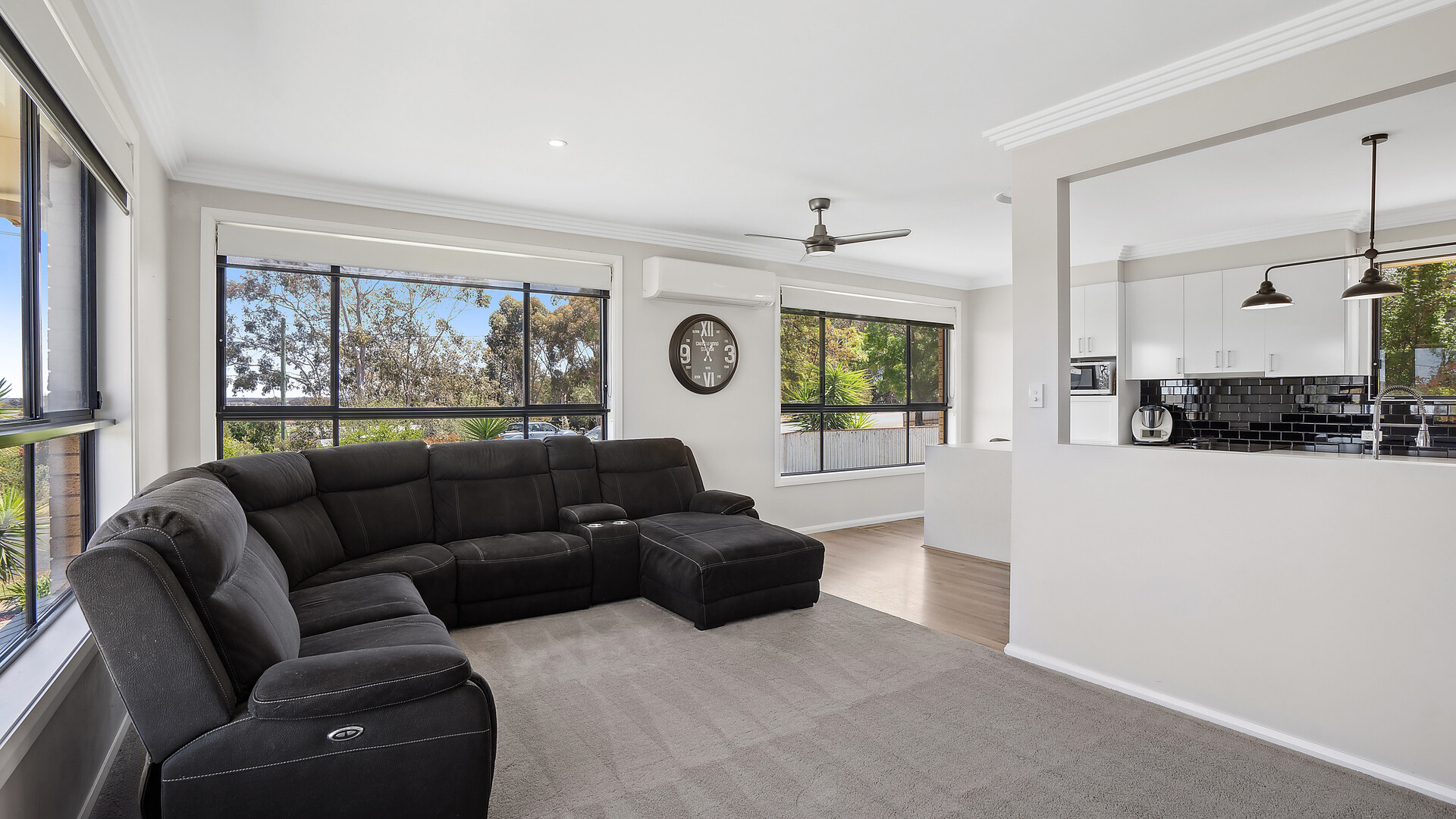 29 Redmond Street, Temora NSW 2666 - photo 7
