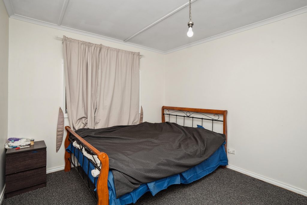 Sold - 33 Victoria Avenue - New Property in Narrandera - Real Estate by Leisa Williams