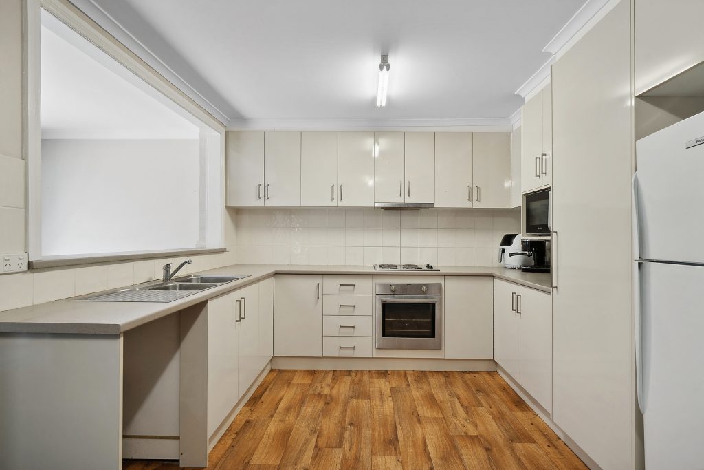 Sold - 33 Victoria Avenue - New Property in Narrandera - Real Estate by Leisa Williams
