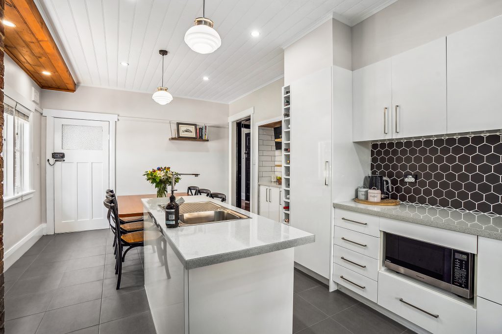 122 Asquith Street, Temora NSW 2666 - photo 16
