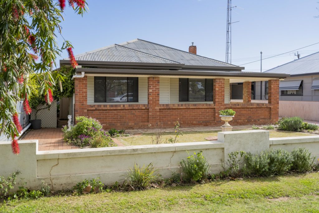123 Polaris Street, Temora NSW 2666 - McGrath Riverina