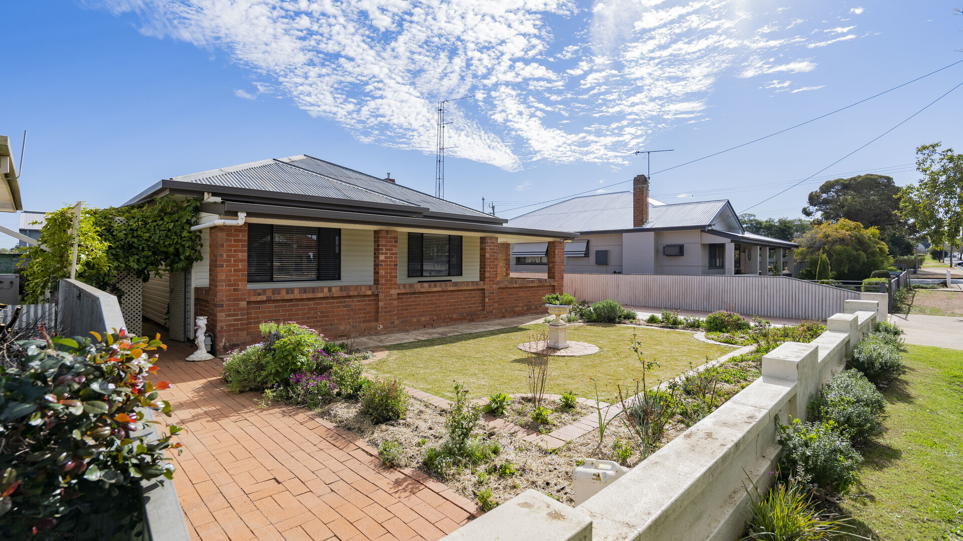 123 Polaris Street, Temora NSW 2666 - photo 21