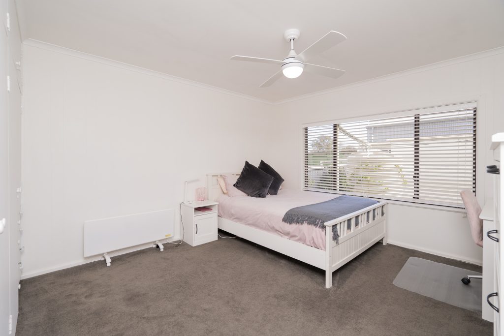 123 Polaris Street, Temora NSW 2666 - photo 6