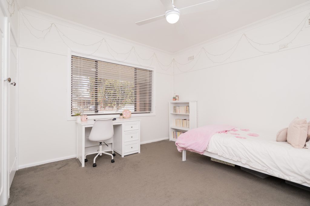 123 Polaris Street, Temora NSW 2666 - photo 10