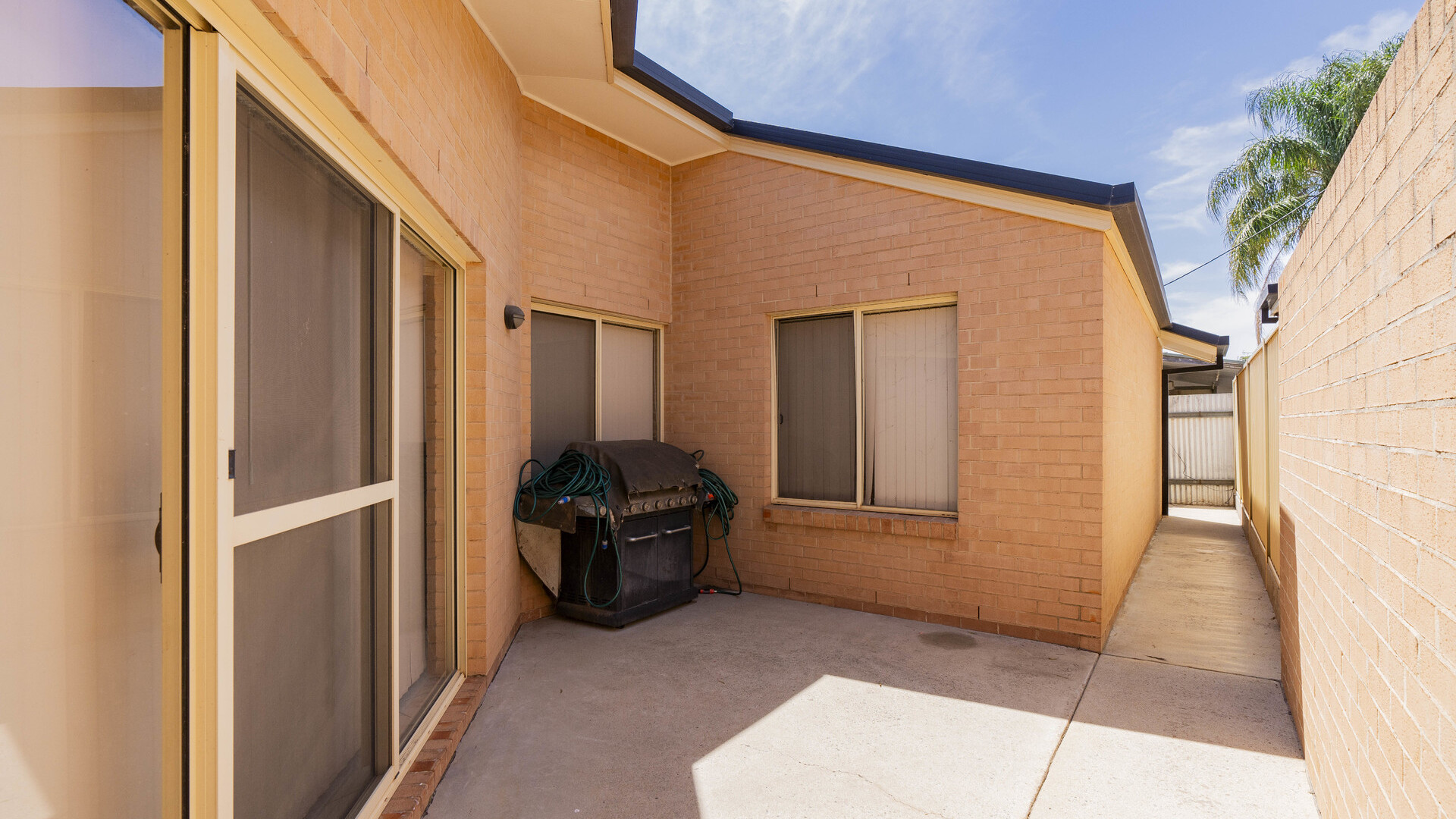 2/183 Palm Avenue, Leeton NSW 2705 - photo 12