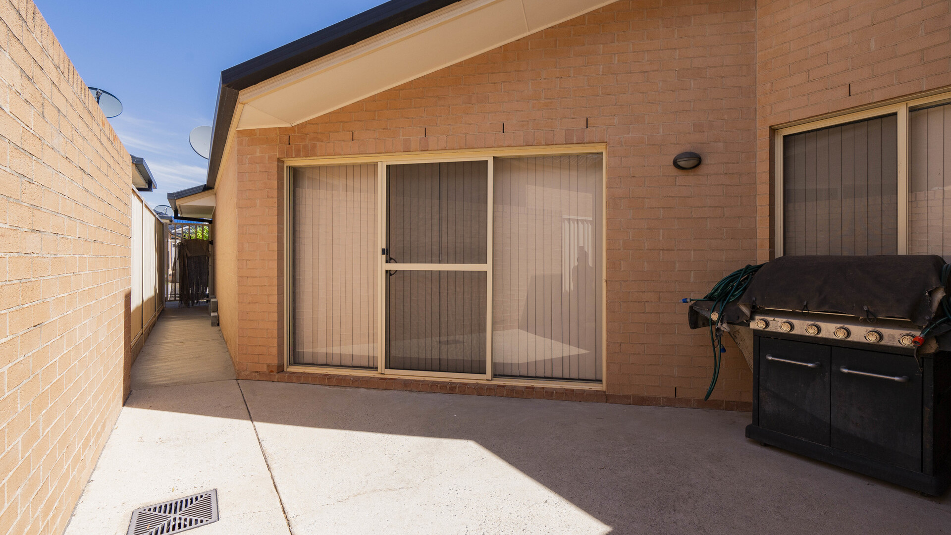 2/183 Palm Avenue, Leeton NSW 2705 - photo 13