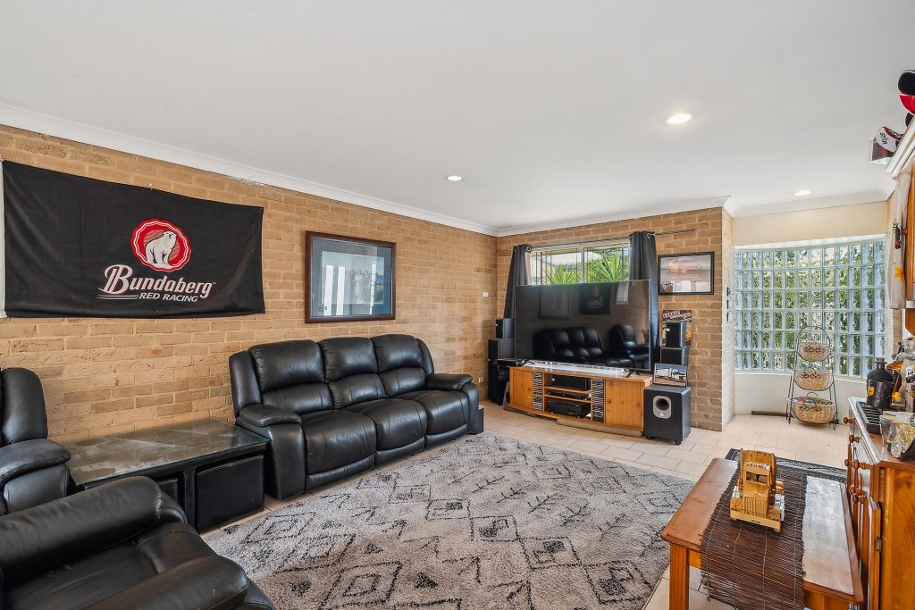 2/183 Palm Avenue, Leeton NSW 2705 - photo 4