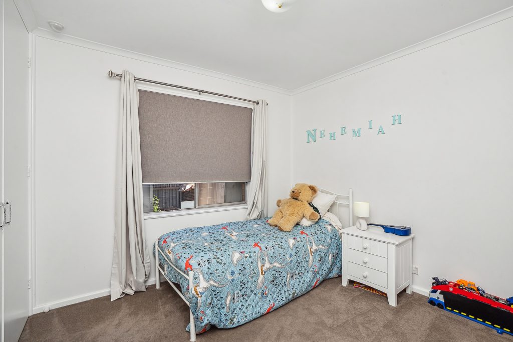 6 Cherry Ave, Leeton NSW 2705 - photo 14