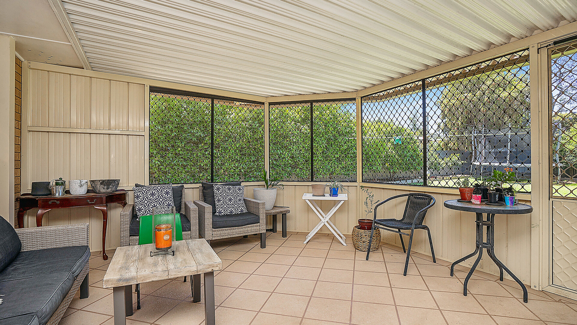 6 Cherry Ave, Leeton NSW 2705 - photo 17