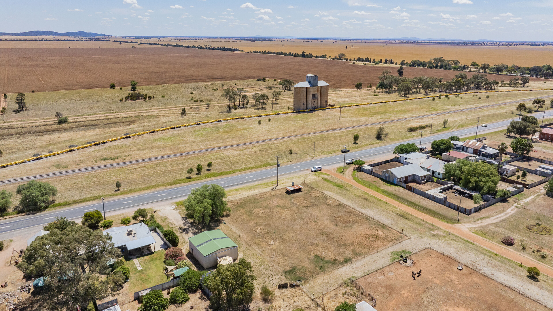 21 Francis Street, Binya NSW 2665 - photo 12