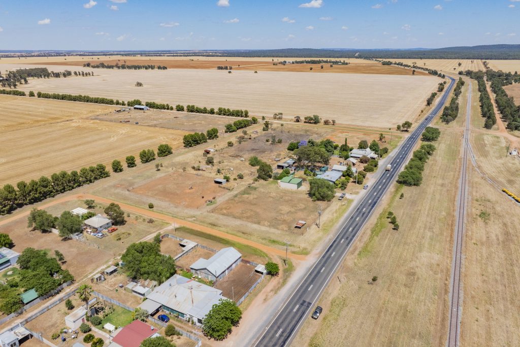 21 Francis Street, Binya NSW 2665 - photo 13