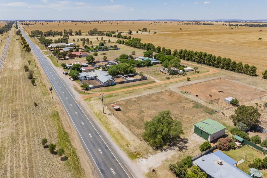 21 Francis Street, Binya NSW 2665 - photo 17