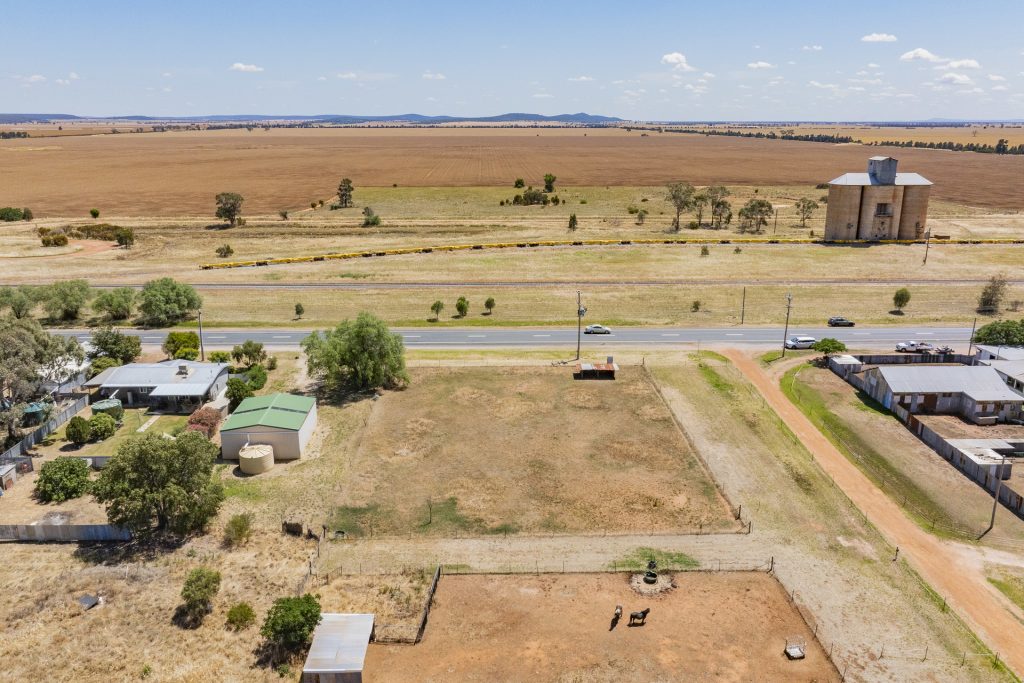21 Francis Street, Binya NSW 2665 - photo 10