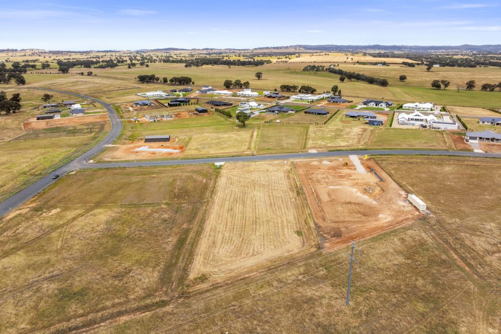11 Salamander Way, Gumly Gumly NSW 2652 - photo 3