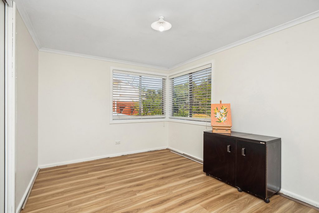 12 Mallee Street, Leeton NSW 2705 - photo 5